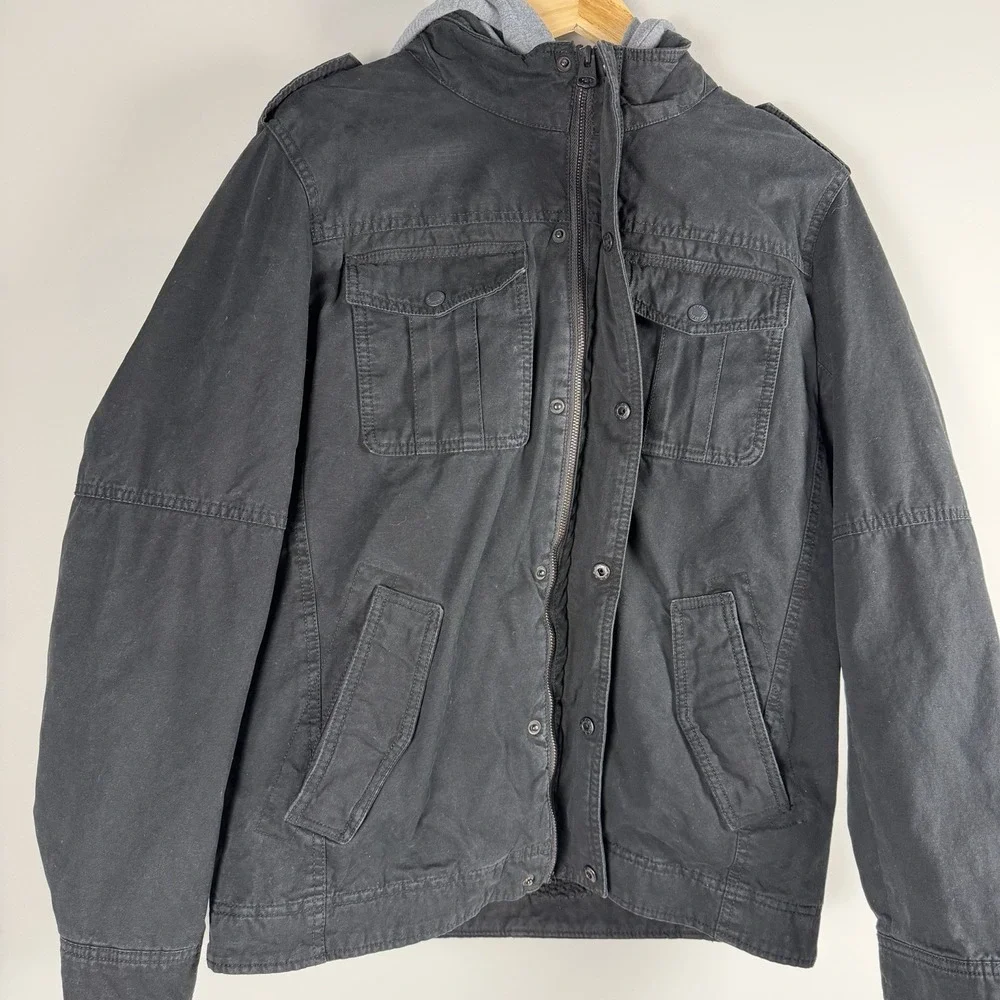 Levi's‎ Men's Sherpa Lined Two Pocket Hooded Trucker Jacket size M
